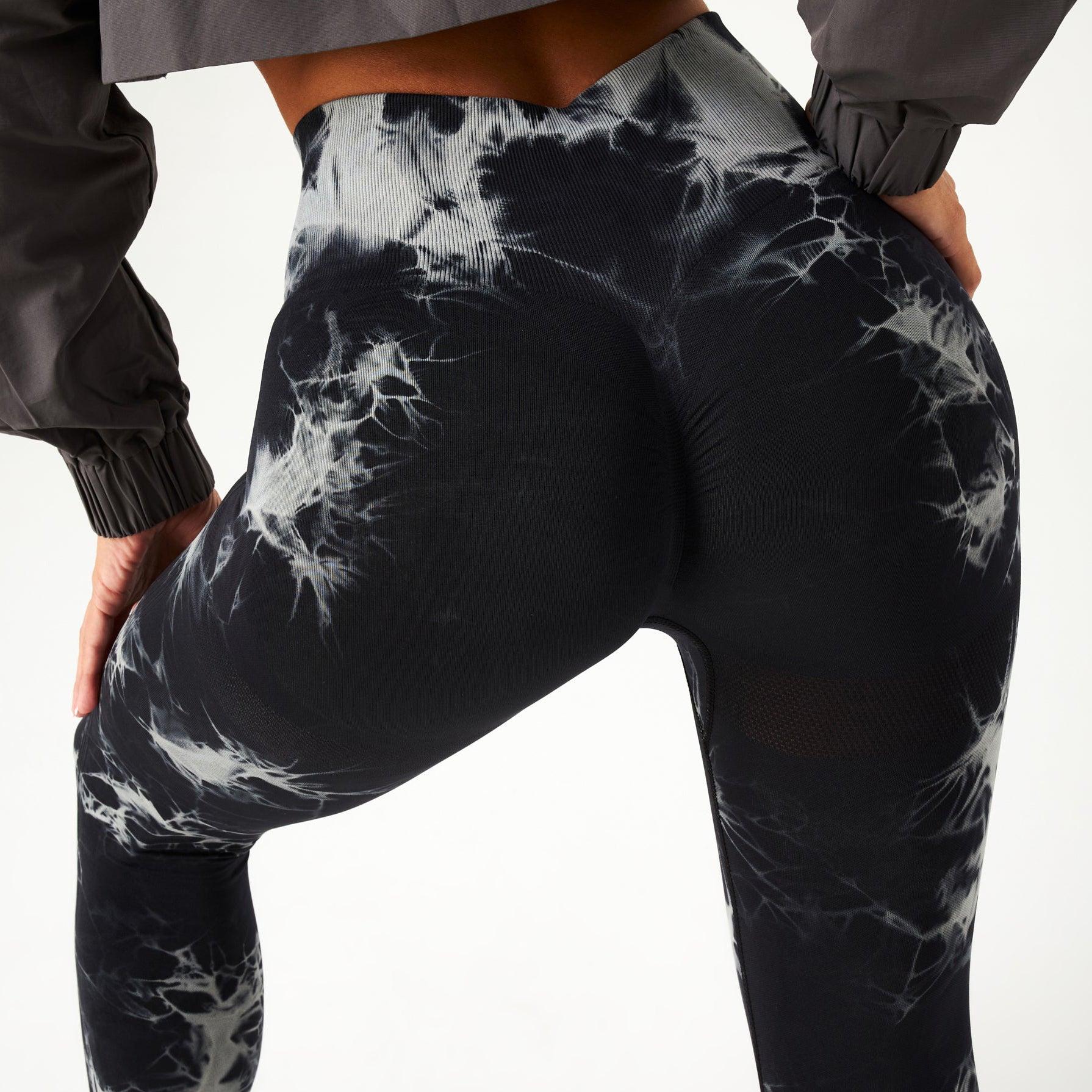 Riser Leggings (Black)