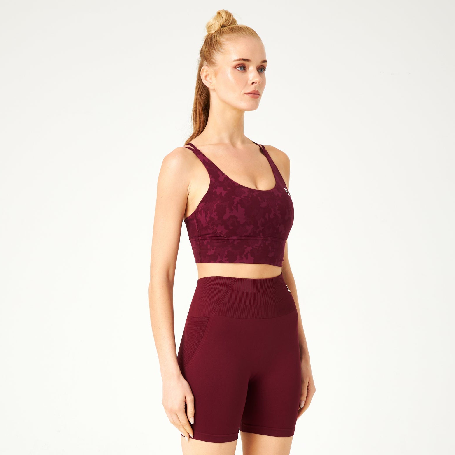 Enthrall Sports Bra (Maroon)