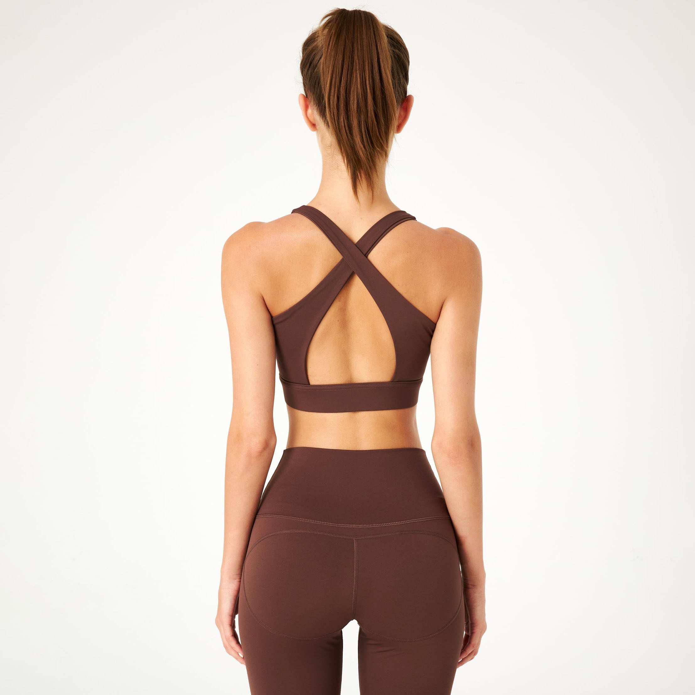 Vista Sports Bra (Dark Brown)