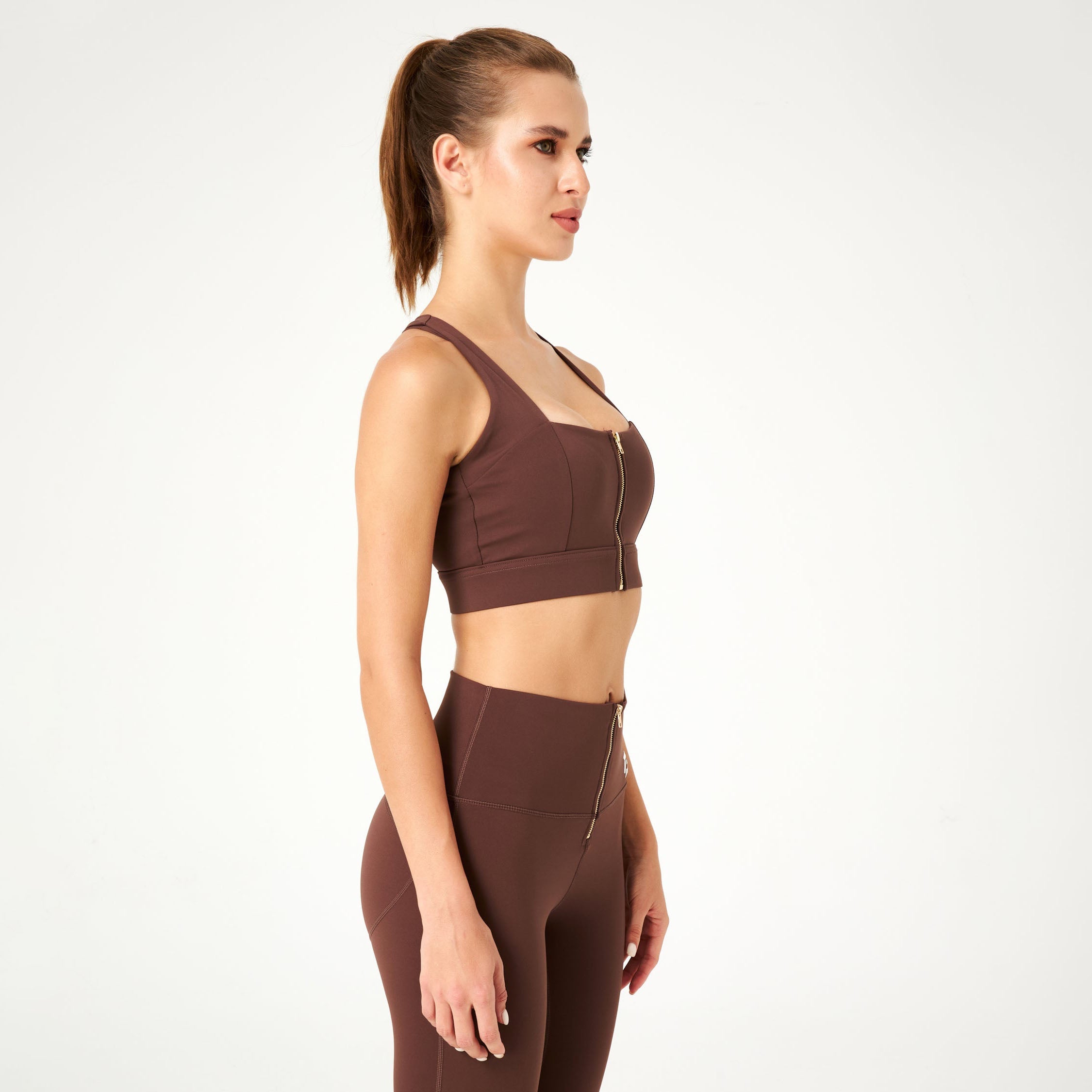 Vista Sports Bra (Dark Brown)