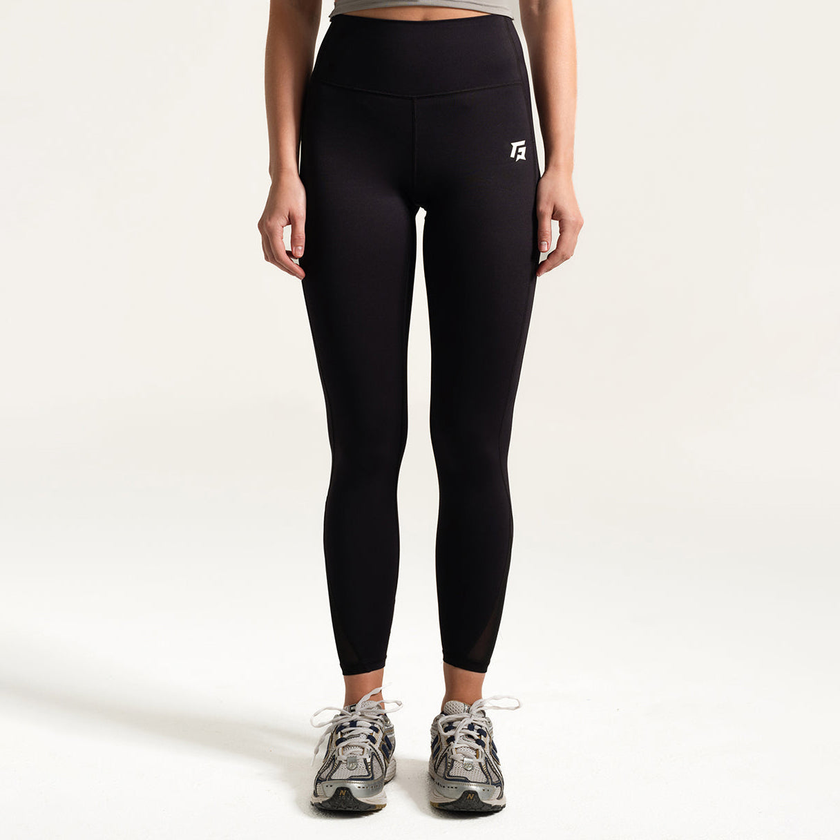 Leap 2.0 Leggings (Black)