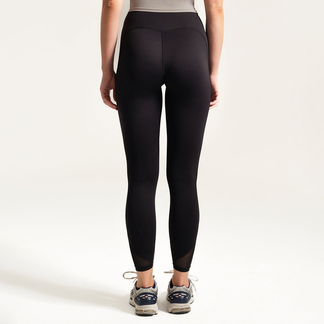 Leap 2.0 Leggings (Black)